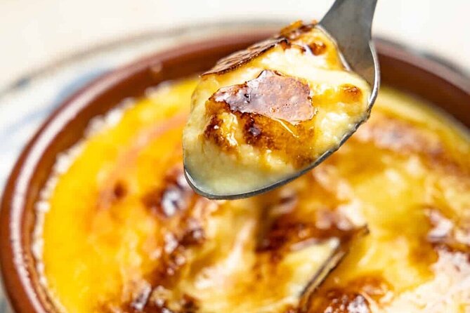 Barcelona Vegetarian Tapas and Food Walking Tour in Gracia - The small-group advantage, with one unusual possibility