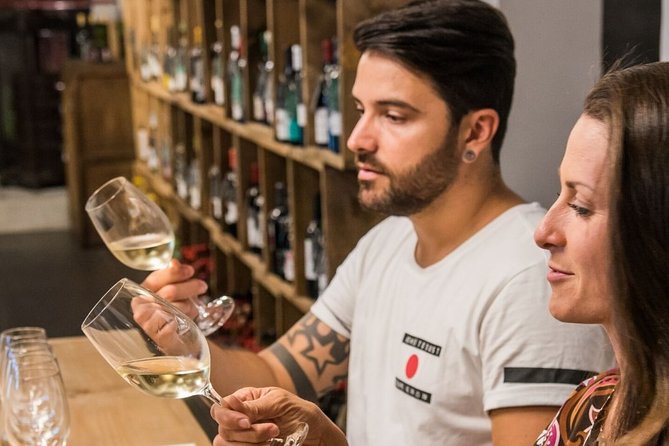 Barcelona: Wine Tasting and 5 Course Tapas Pairing Dinner - Learning the wines of Catalonia