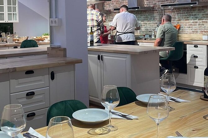 Basque Pintxos and Tapas Cooking Class in Bilbao - Bilbainito: Egg, Prawns, and Homemade Mayo