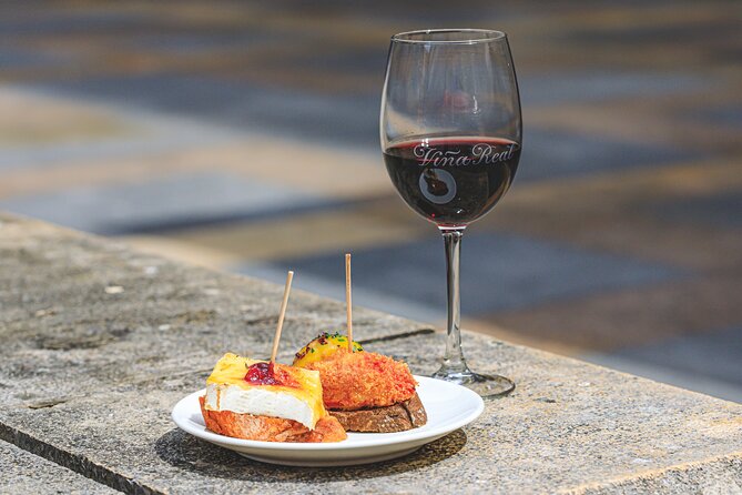 Bilbao Pintxos Tour: 3-Hour Culinary Adventure all included - The social rhythm of the bars