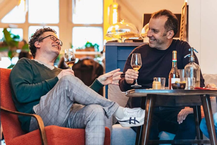 Budapest: Hungarian Wine Tasting with 8 Wines and Tapas - Furmint, kadarka, and Bull’s Blood