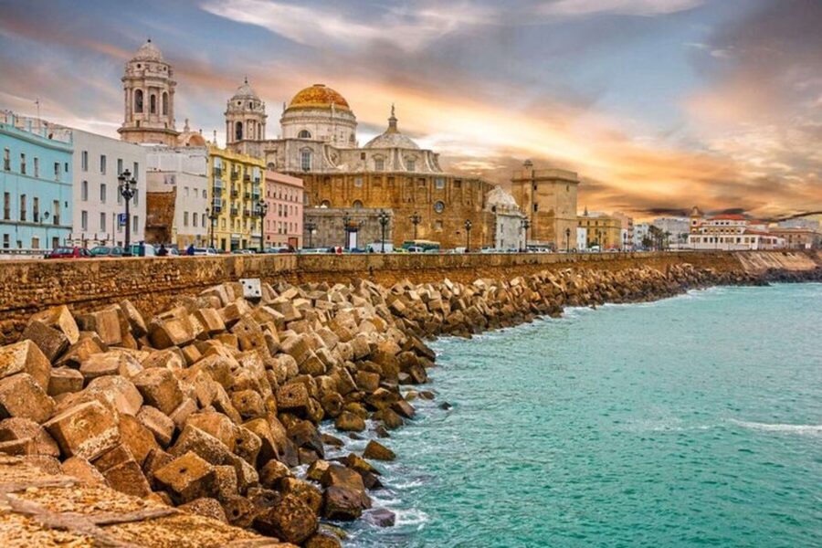 Cádiz: Local Tapas Experience - Why Cádiz works so well for a tapas walk