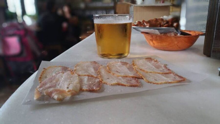 Cádiz: Local Tapas Experience - Segismundo Moret and a quick look at Cádiz