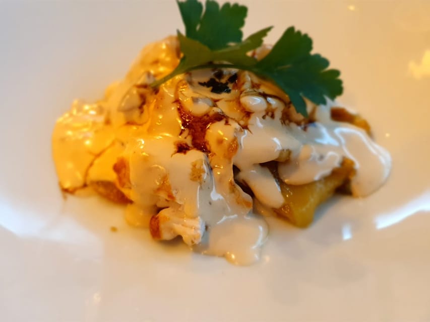 Caminito del Rey & White Village Tour with Tapas from Málaga - Is $73 good value?