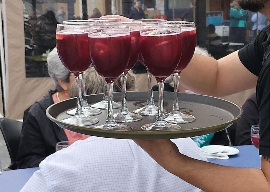 Cartagena: Guided Walking Tour with Tapas and Drinks - Cartagena’s landmarks, read one street at a time