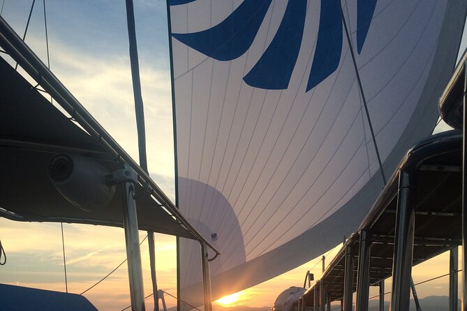 Catamaran sailing at sunset with tapas Palma de Mallorca - Tapas, canapés, and a Mallorcan sunset