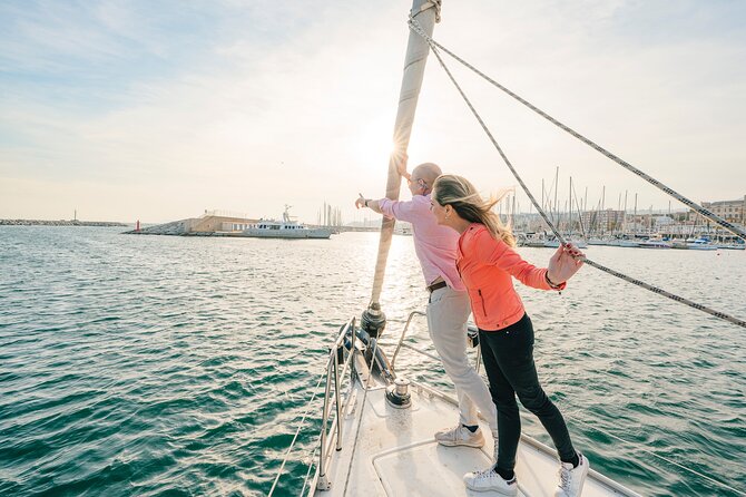 Charms of Lisbon: Alfama Tapas Tour & Sunset Sailing with Wine - Sailing the Tagus as the light fades