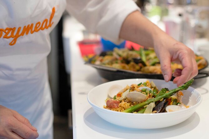 Cook Paella & Tapas + Market Tour in Barcelona (4-Course Meal) - Starting at Plaça Reial with a Barcelona market visit