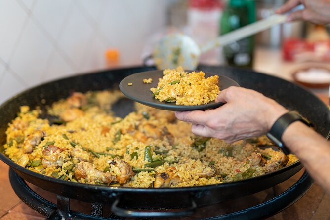 Cook your Paella with Purchase to Russafa Market in Valencia - Key points to know before booking