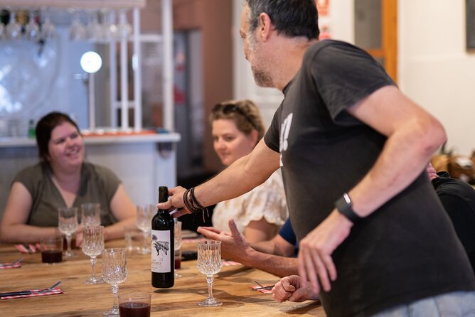 Cook your Paella with Purchase to Russafa Market in Valencia - Who will enjoy this class most