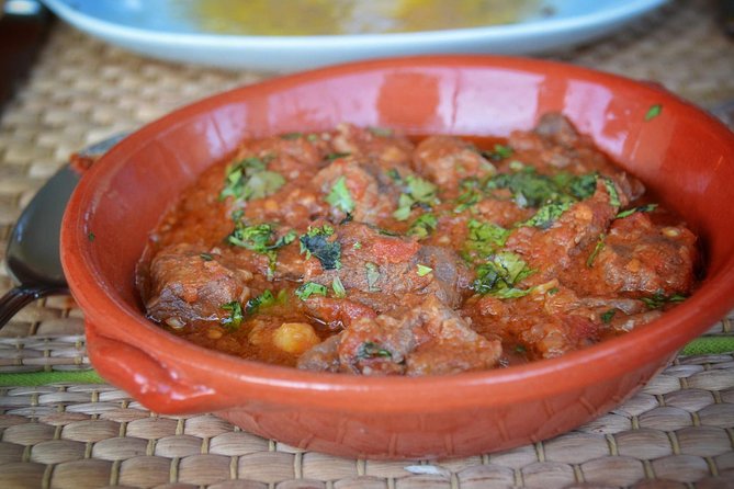 DINNER OR TAPAS in a Poruguese Home - What the six-tapas menu can offer
