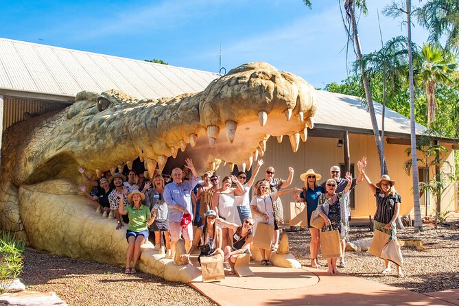 DINOSAUR ADVENTURE CRUISE - With Beachside Tapas and Cocktails - Who will enjoy this most?