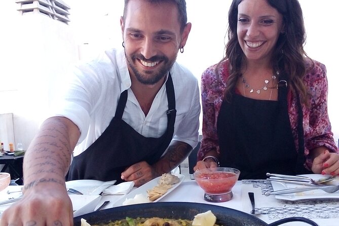 Discover 5 Secrets of Spanish Paella with a local! - Agua de Valencia and three Spanish starters