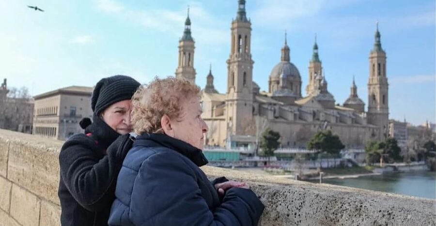 Discover Zaragoza: Complete tour + wine and tapas - Bullring and the city’s changing traditions
