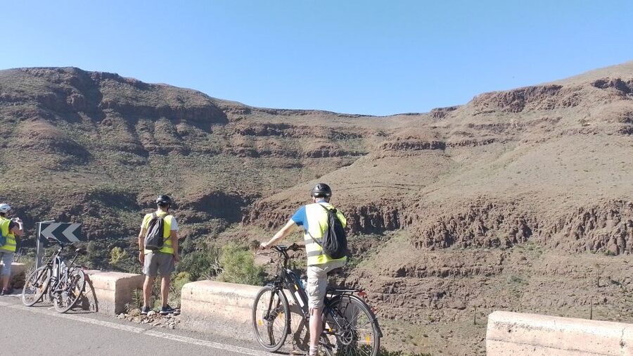 E-Bike Mountain Tour in Natural Park +Option Tapas in a Cave - Small details that make the ride better