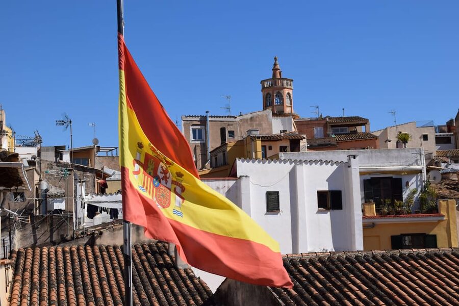 Exclusive Rooftop Paella & Wine – Sunset Dining in Palma - A rooftop evening with Palma in view