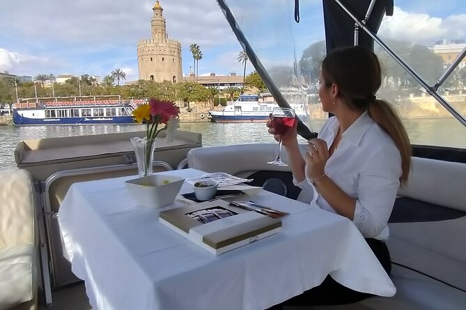 Exclusive Seville Boat Tour with Shared Tapas - How much guiding can you expect?