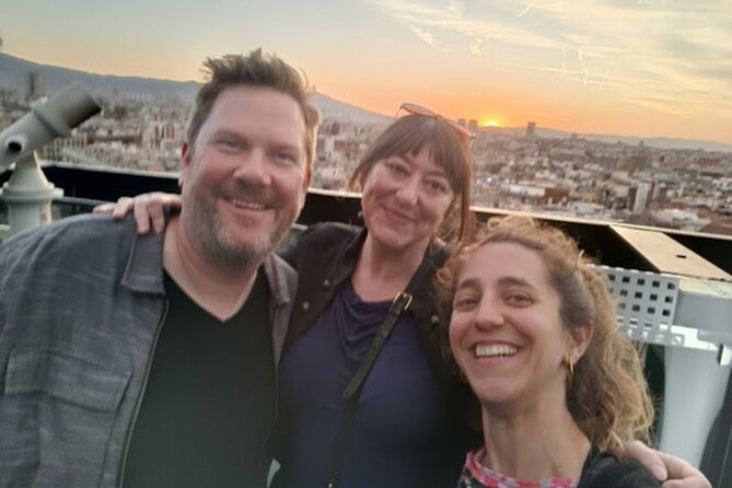 Familly friendly traditions & food tour: tailored tapas & games! - Scavenger hunt and the pace for children