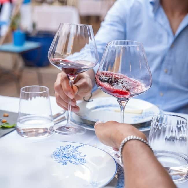 Faro: Portuguese Tapas Guided Tour - Why this Faro food tour works