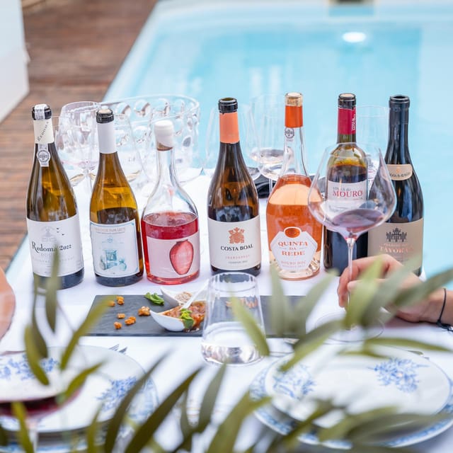 Faro: Portuguese Tapas Guided Tour - The second stop adds another local angle