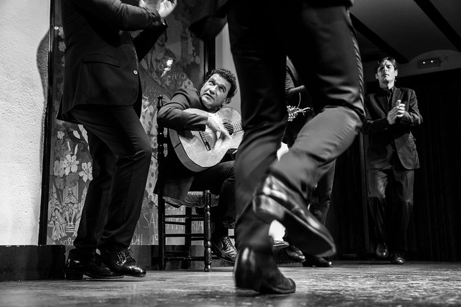 Flamenco Show at Tablao El Arenal with Drink and Optional Dinner or Tapas - Choosing between a drink, tapas, and dinner