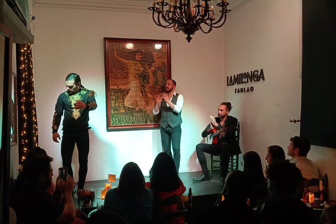Flamenco Show in Seville at Bar and Tapas - A small Seville tablao with a close-up view
