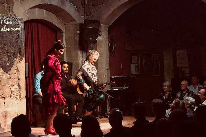 Flamenco show & tasting Tapas with panoramic views in Madrid - A quick look at Mercado de la Cebada