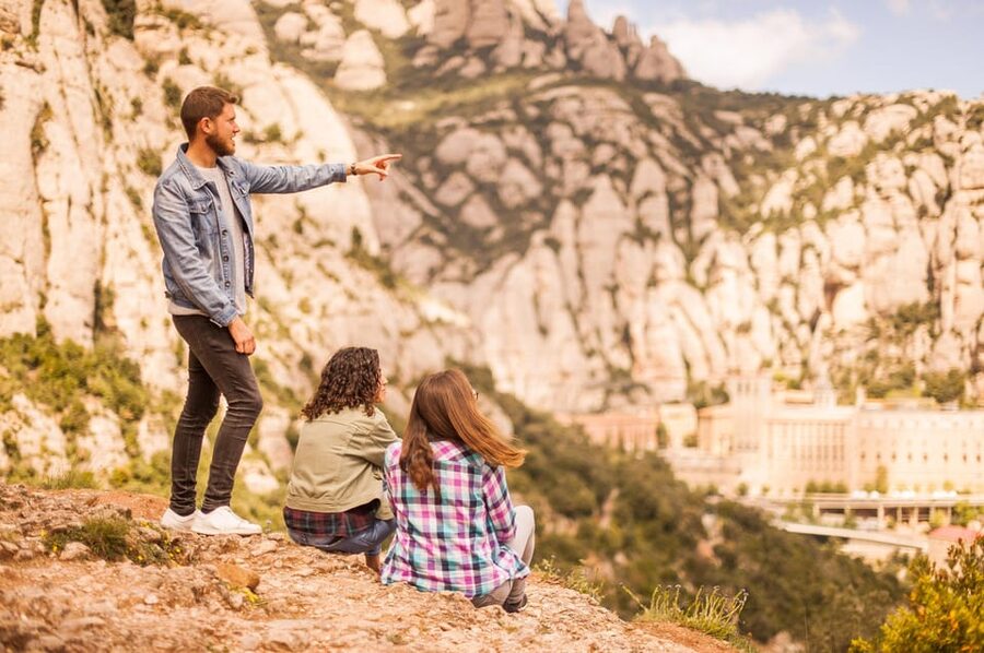 From Barcelona: Montserrat Half-Day Wine and Tapas Trip - The viewpoints, bakery, and free time