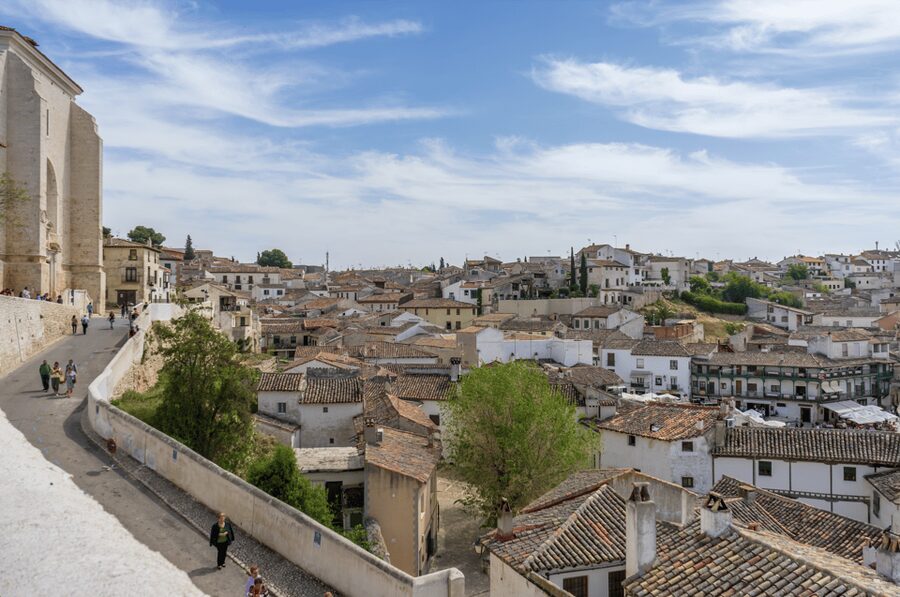 From Madrid: Traditional Villages, Winery Tour & Tapas Lunch - Transport, timing, and the day’s pace
