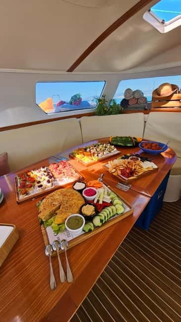From Palma: Luxury Catamaran Group Tour with Tapas & Drinks - Should you book the Palma catamaran tour?