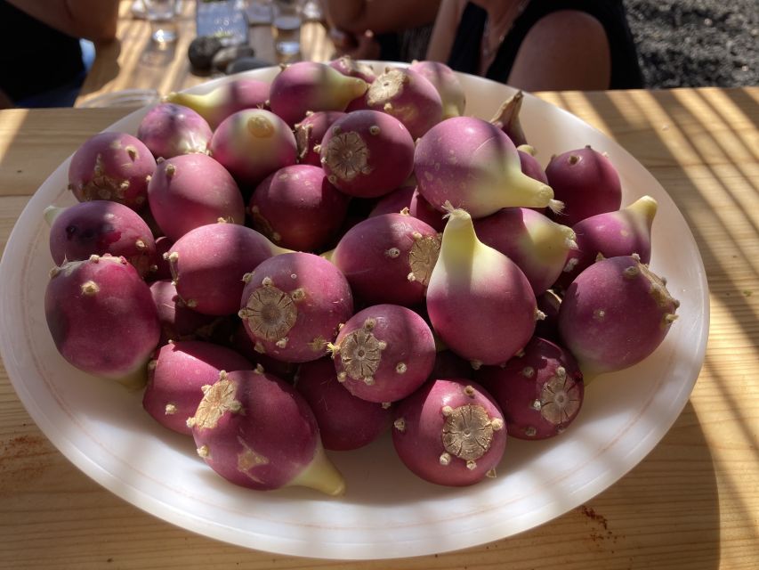 Fuerteventura: Tapas and Local Life Guided Tour - Majorero goat cheese with red wine