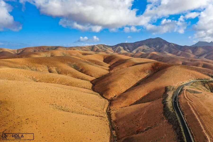 Fuerteventura: Top 5 Instagram Spots Full-Day Tour & Tapas - Popcorn Beach and the northern coast