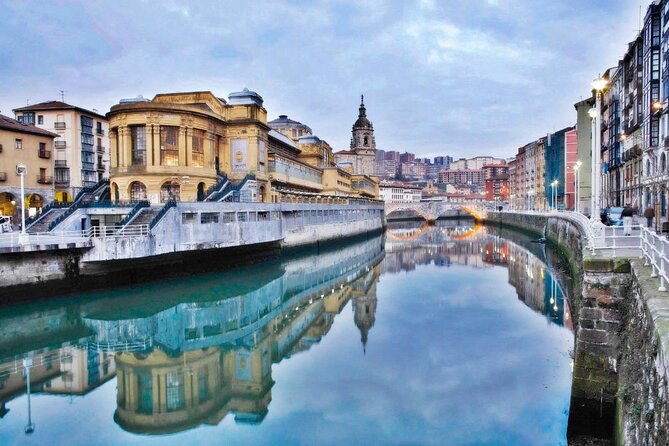 Full-day private Bilbao tour (Guggenheim museum & full pintxo lunch included) - Reading Bilbao through the Ribera Market