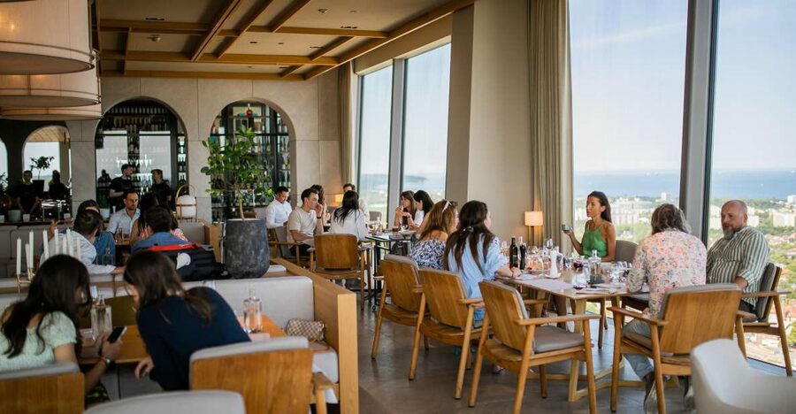 Gdańsk: Spanish Cuisine and City Views From the Top Floor - Who will get the most from this dinner
