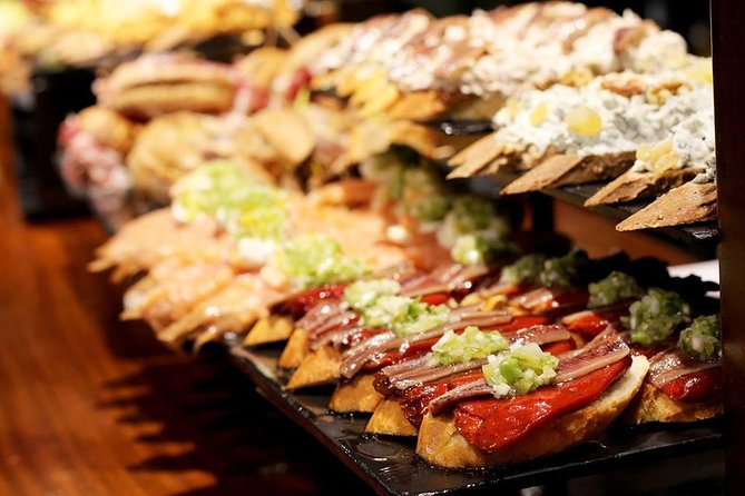 Get lost in the last classic pintxo taverns - The value of a private four-hour experience