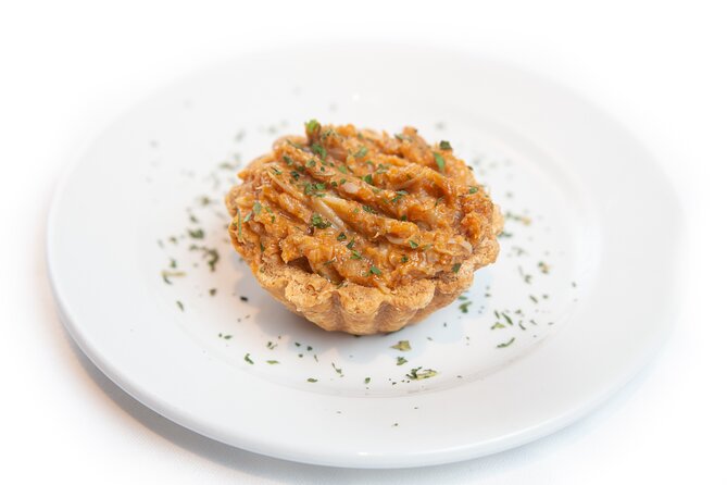 Get lost in the last classic pintxo taverns - Following the old tavern route