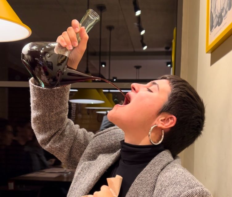 Girona Evening Food Tour & Tapas Bar Experience - Finishing with xuixo on Carrer de les Ballesteries