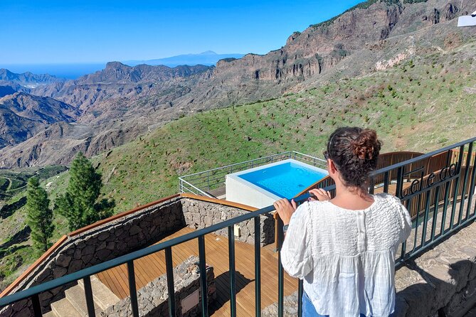 Gran Canaria 7 Highlights Small Group Tour with Tapas Picnic - Playa de Tufia and its black volcanic shore