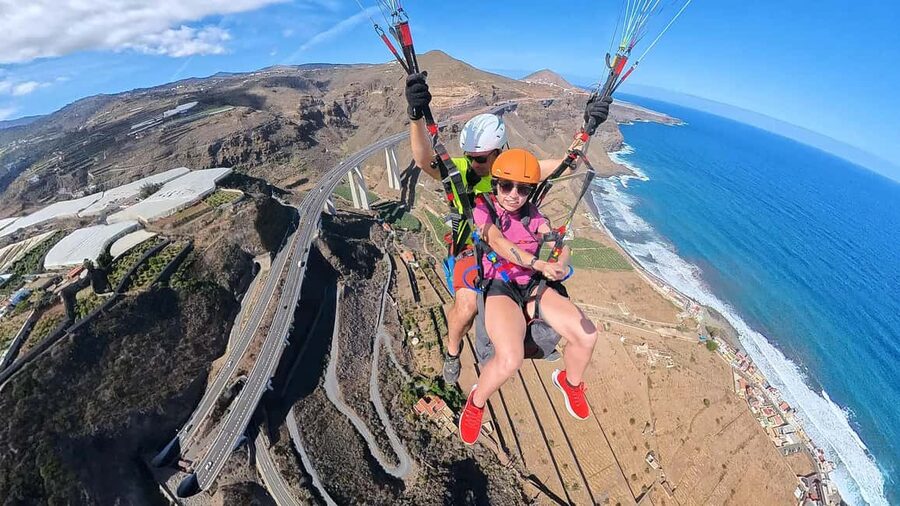 Gran Canaria: Paragliding Flight with Tapas & Pickup - The tapas stop is a real part of the experience