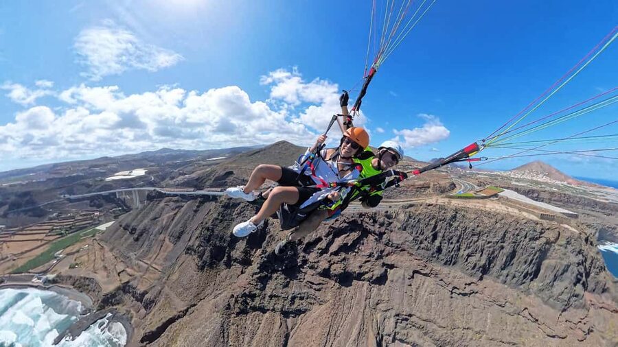 Gran Canaria: Paragliding Flight with Tapas & Pickup - Picking the right flight style