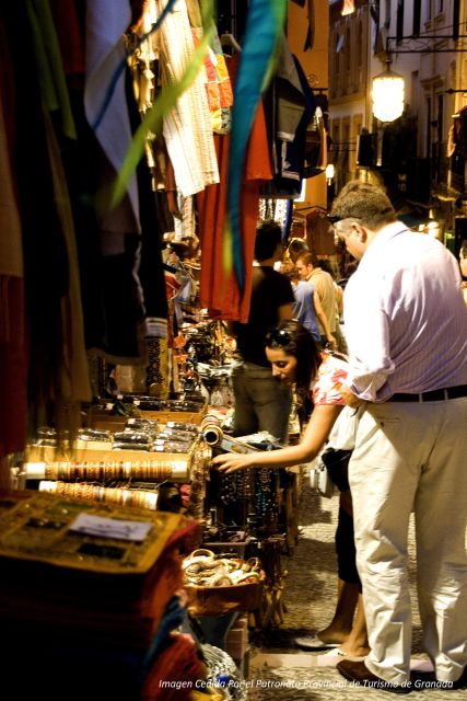 Granada Albaicín: 2.5-Hour Tapas & Drinks Walking Tour - What the past ratings tell you about the experience