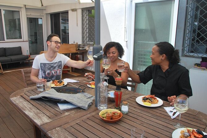 Hands-on Fideua or Paella Class in Barcelona in a Local's Home - A Barcelona cooking class built around the whole meal