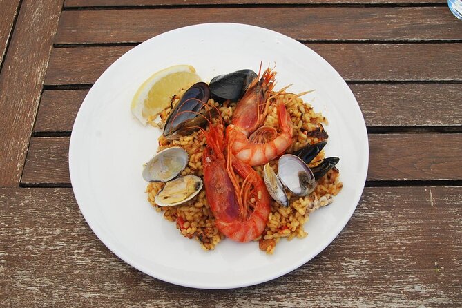 Hands-on Fideua or Paella Class in Barcelona in a Local's Home - Timing, transport, and cancellation
