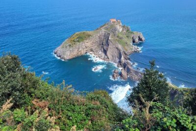 Hike Gaztelugatxe, Fishing Port Bermeo & Pintxo Lunch from Bilbao