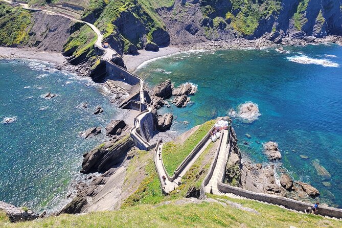 Hike Gaztelugatxe, Fishing Port Bermeo & Pintxo Lunch from Bilbao - Clothing, fitness, and the practical side of the hike