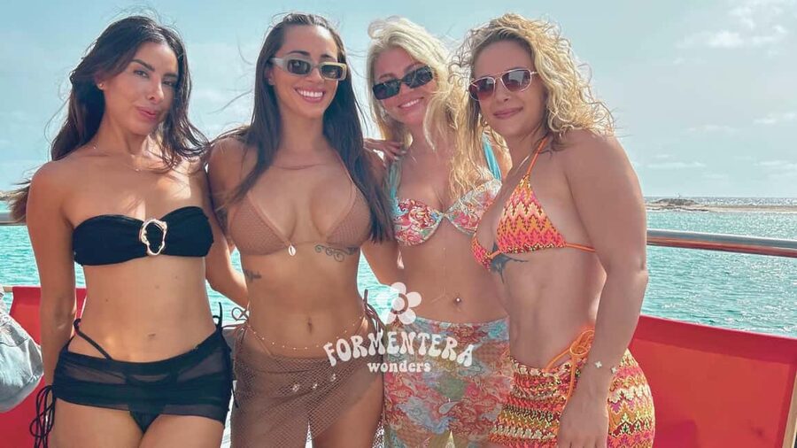 Ibiza: Boat Trip to Formentera with Open Bar and Paella - Ses Illetes is the postcard stop