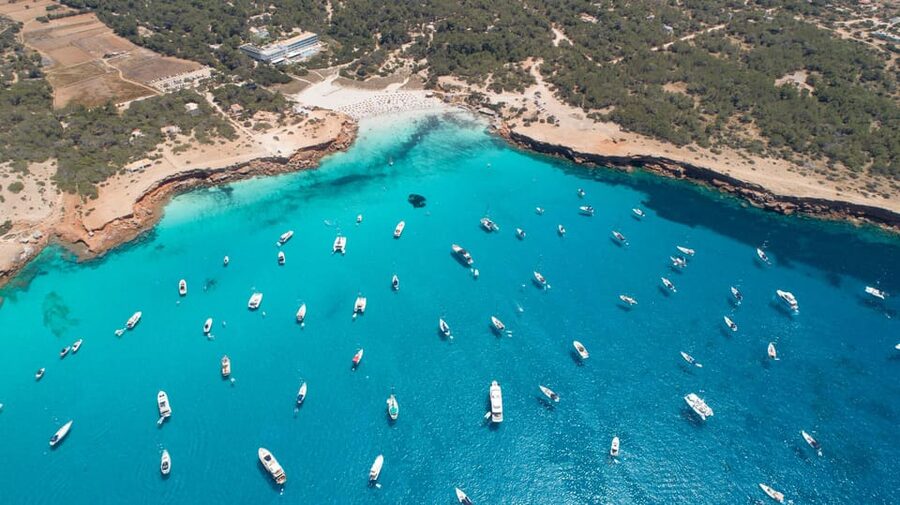 Ibiza: Boat Trip to Formentera with Open Bar and Paella - Comfort, crowds, and the small print
