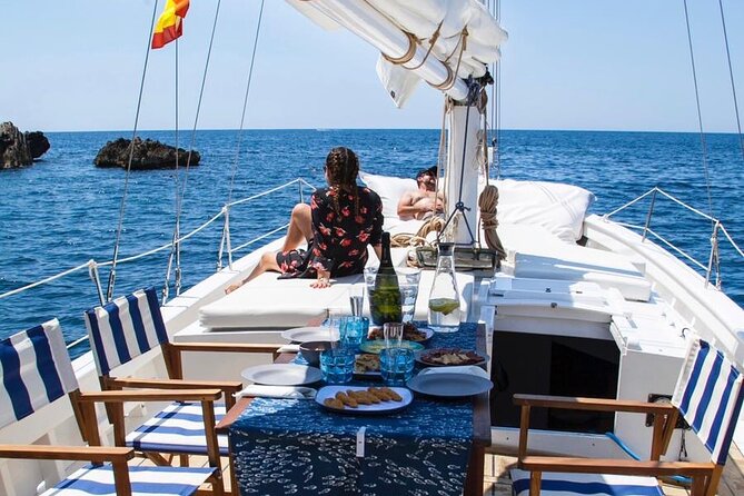 Ibiza: Private Sailboat with Tapas, Open Bar & Music - Key details before you book