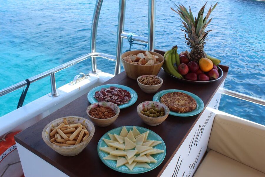 Ibiza: Scenic Cruise with Tapas and Drinks - Should you book the Ibiza scenic cruise?