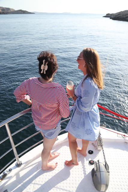 Ibiza: Scenic Cruise with Tapas and Drinks - The timing, meeting point, and small details that matter